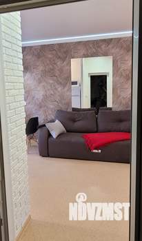 2-к квартира, посуточно, 57м2, 1/10 этаж