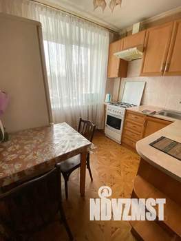 3-к квартира, посуточно, 60м2, 3/5 этаж