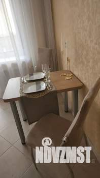 1-к квартира, посуточно, 40м2, 2/16 этаж