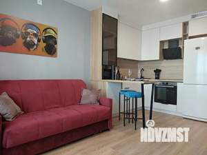 1-к квартира, посуточно, 39м2, 9/17 этаж