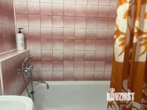 1-к квартира, посуточно, 42м2, 4/8 этаж