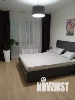 1-к квартира, посуточно, 44м2, 6/17 этаж