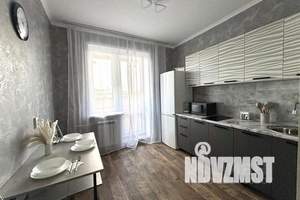 2-к квартира, посуточно, 52м2, 5/17 этаж