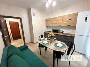 1-к квартира, посуточно, 40м2, 11/17 этаж