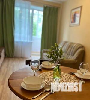 2-к квартира, посуточно, 42м2, 3/5 этаж