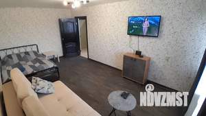 1-к квартира, посуточно, 42м2, 5/5 этаж