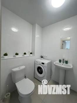 1-к квартира, посуточно, 38м2, 7/17 этаж