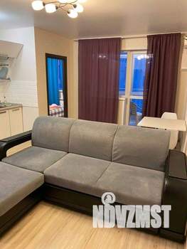 1-к квартира, посуточно, 42м2, 1/1 этаж