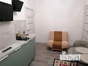 1-к квартира, посуточно, 42м2, 1/2 этаж