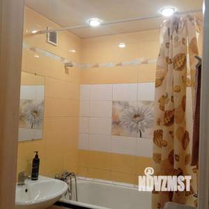 2-к квартира, посуточно, 46м2, 2/4 этаж