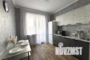 2-к квартира, посуточно, 52м2, 5/17 этаж