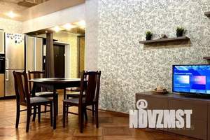 3-к квартира, посуточно, 80м2, 4/4 этаж