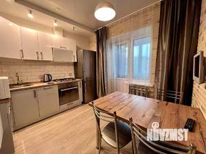 1-к квартира, посуточно, 43м2, 1/1 этаж