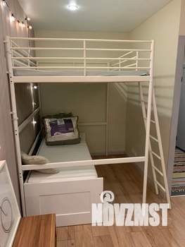 Студия квартира, посуточно, 35м2, 3/3 этаж