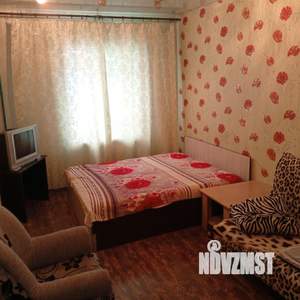 2-к квартира, посуточно, 48м2, 2/4 этаж