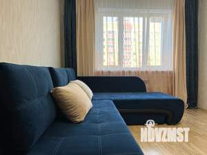 1-к квартира, посуточно, 38м2, 7/16 этаж