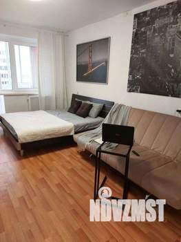 1-к квартира, посуточно, 38м2, 1/1 этаж