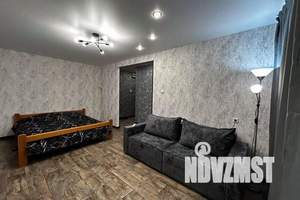 2-к квартира, посуточно, 45м2, 1/5 этаж