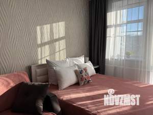 Студия квартира, посуточно, 28м2, 6/9 этаж