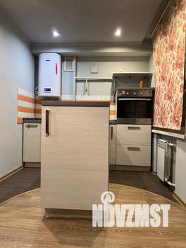 Студия квартира, посуточно, 32м2, 4/5 этаж