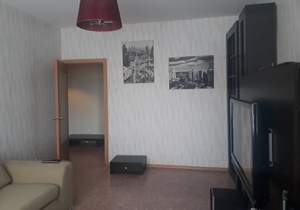 1-к квартира, на длительный срок, 40м2, 9/9 этаж