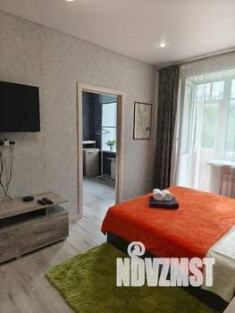 2-к квартира, посуточно, 40м2, 3/5 этаж