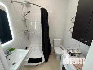 Студия квартира, посуточно, 25м2, 8/8 этаж