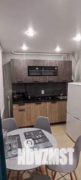 Студия квартира, посуточно, 35м2, 1/5 этаж