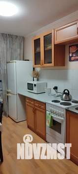 1-к квартира, посуточно, 48м2, 1/10 этаж