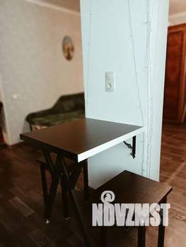 Студия квартира, посуточно, 40м2, 1/10 этаж