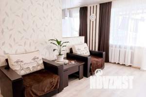 2-к квартира, посуточно, 43м2, 2/5 этаж