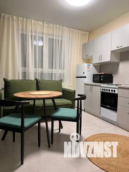 1-к квартира, посуточно, 36м2, 4/17 этаж