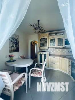 1-к квартира, посуточно, 43м2, 3/10 этаж