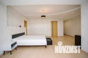 3-к квартира, на длительный срок, 140м2, 5/7 этаж