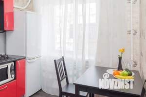 1-к квартира, посуточно, 35м2, 2/5 этаж