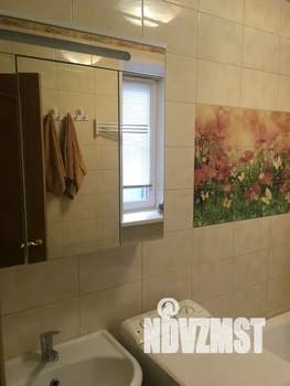 2-к квартира, посуточно, 54м2, 1/1 этаж