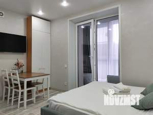 Студия квартира, посуточно, 20м2, 1/4 этаж
