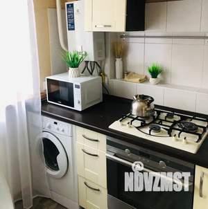 1-к квартира, посуточно, 31м2, 1/5 этаж
