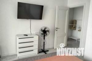 1-к квартира, посуточно, 40м2, 3/10 этаж