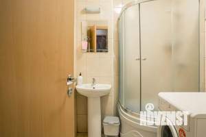 1-к квартира, посуточно, 32м2, 1/9 этаж