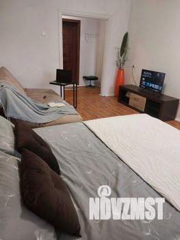 1-к квартира, посуточно, 38м2, 1/1 этаж