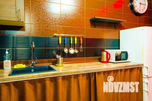 1-к квартира, посуточно, 55м2, 10/18 этаж