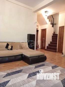 3-к квартира, на длительный срок, 107м2, 2/4 этаж