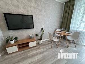 1-к квартира, посуточно, 40м2, 4/10 этаж