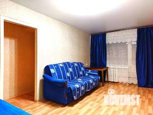 2-к квартира, посуточно, 42м2, 4/5 этаж