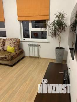 1-к квартира, посуточно, 54м2, 1/1 этаж