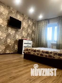 1-к квартира, посуточно, 50м2, 4/5 этаж