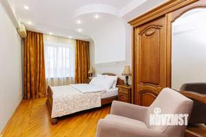 2-к квартира, посуточно, 60м2, 1/1 этаж