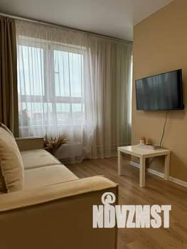 1-к квартира, посуточно, 37м2, 11/17 этаж