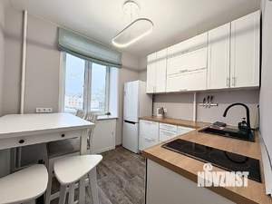 1-к квартира, посуточно, 42м2, 4/5 этаж